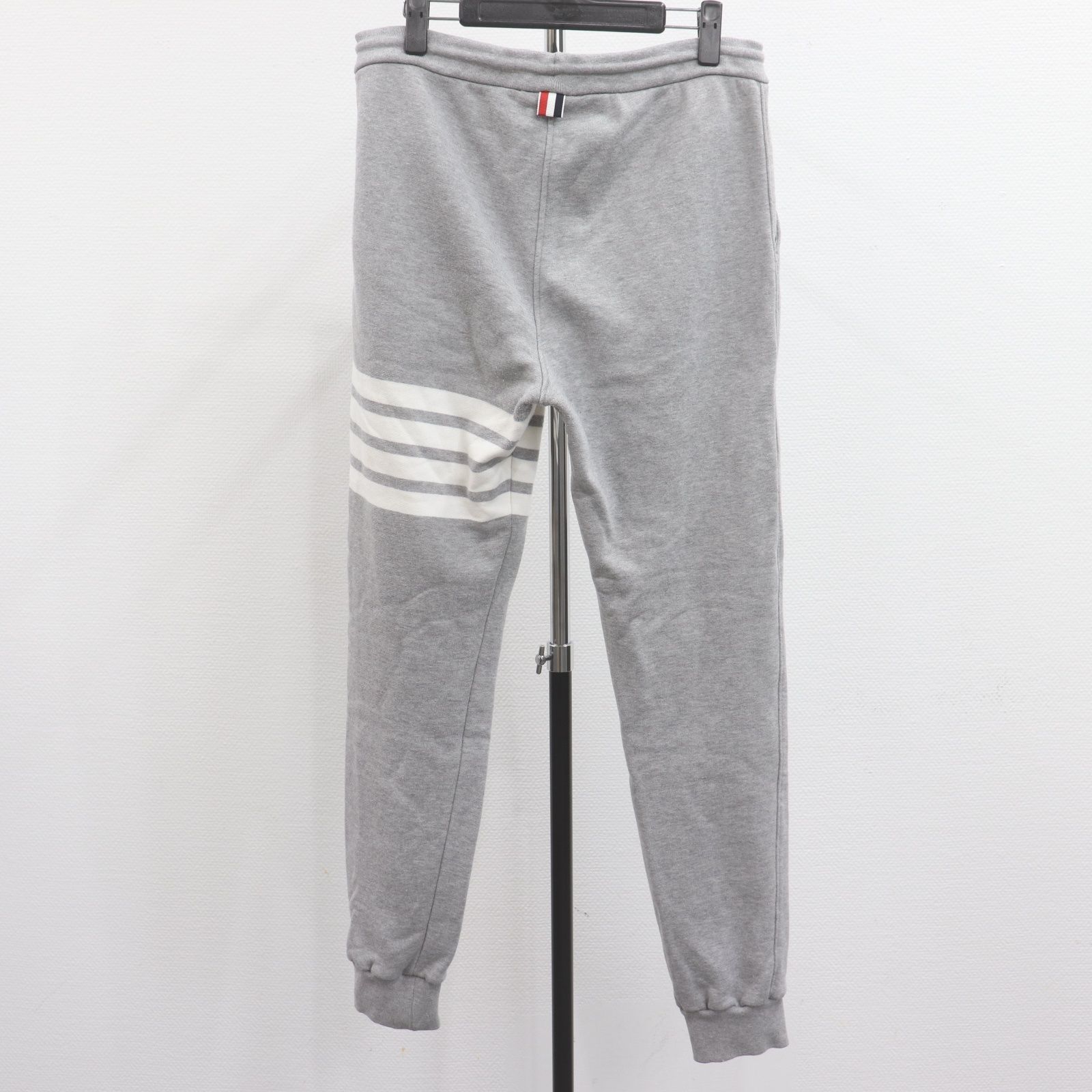 ITG0MYK240VQ THOM BROWNE トムブラウン スウェット パンツ FJQ001A グレー メンズ サイズ 42 コットン