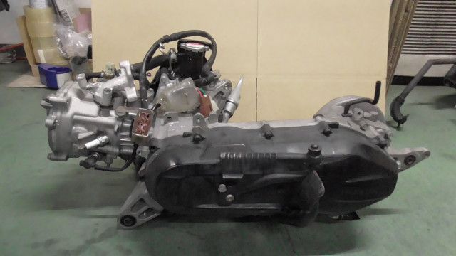 ベンリィ　プロ　ESP　AA05-1006xxx　の　エンジン:#1638493174