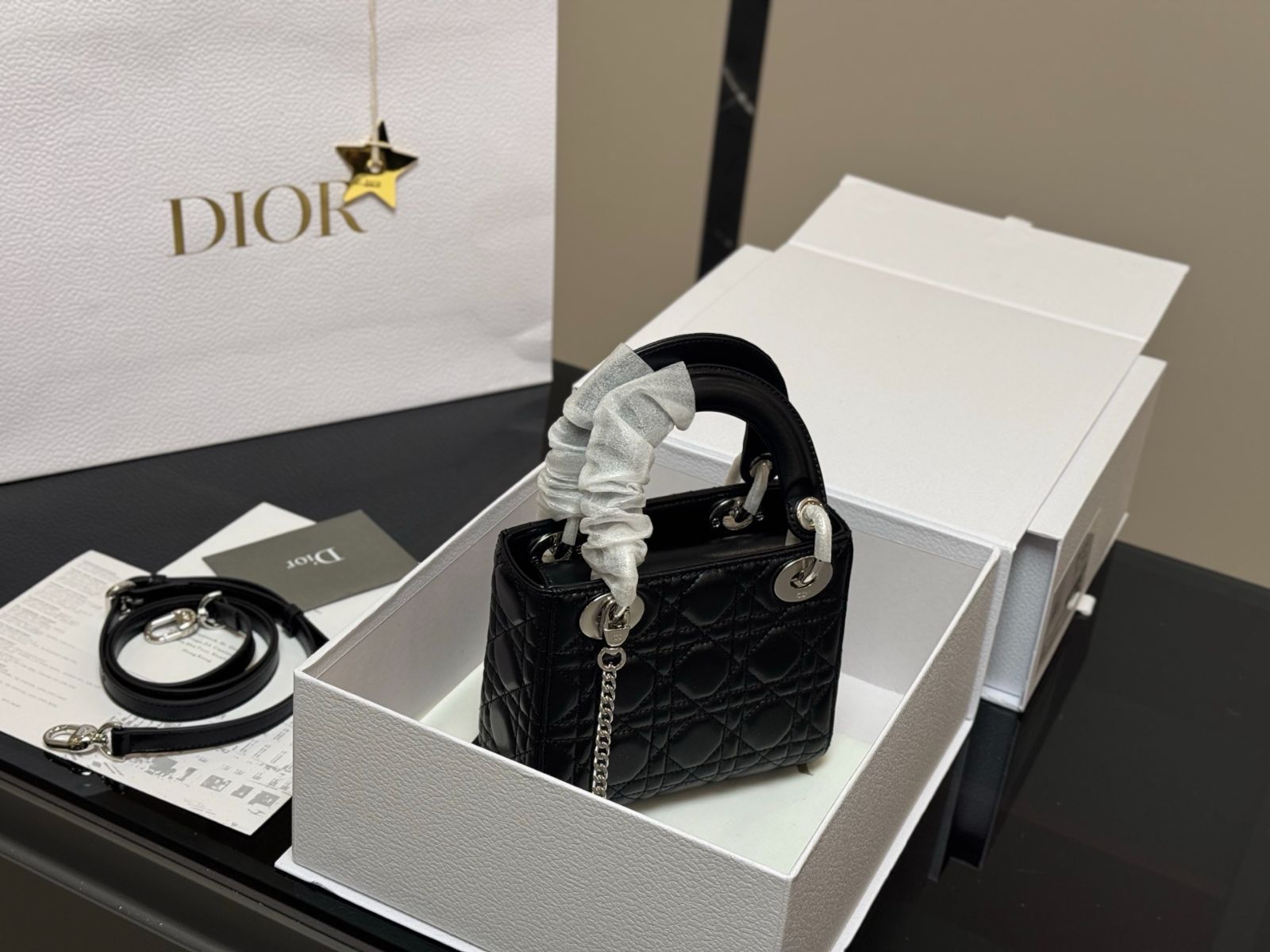 【極上美品】レディディオール 保証書・箱・ミッツァ付き ブラック 今日特価】Dior Lady Dior Bag ディオール レディー ディオール
