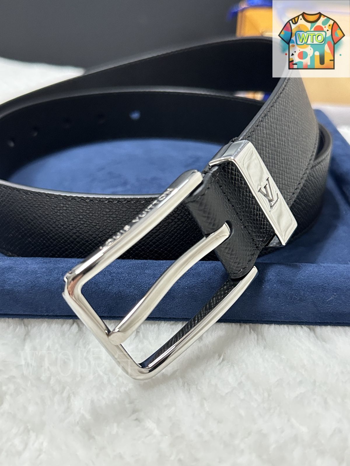Louis Vuitton レザーベルト ベルト・LV イニシャル 40MM リバーシブル ダミエ・グラフィット