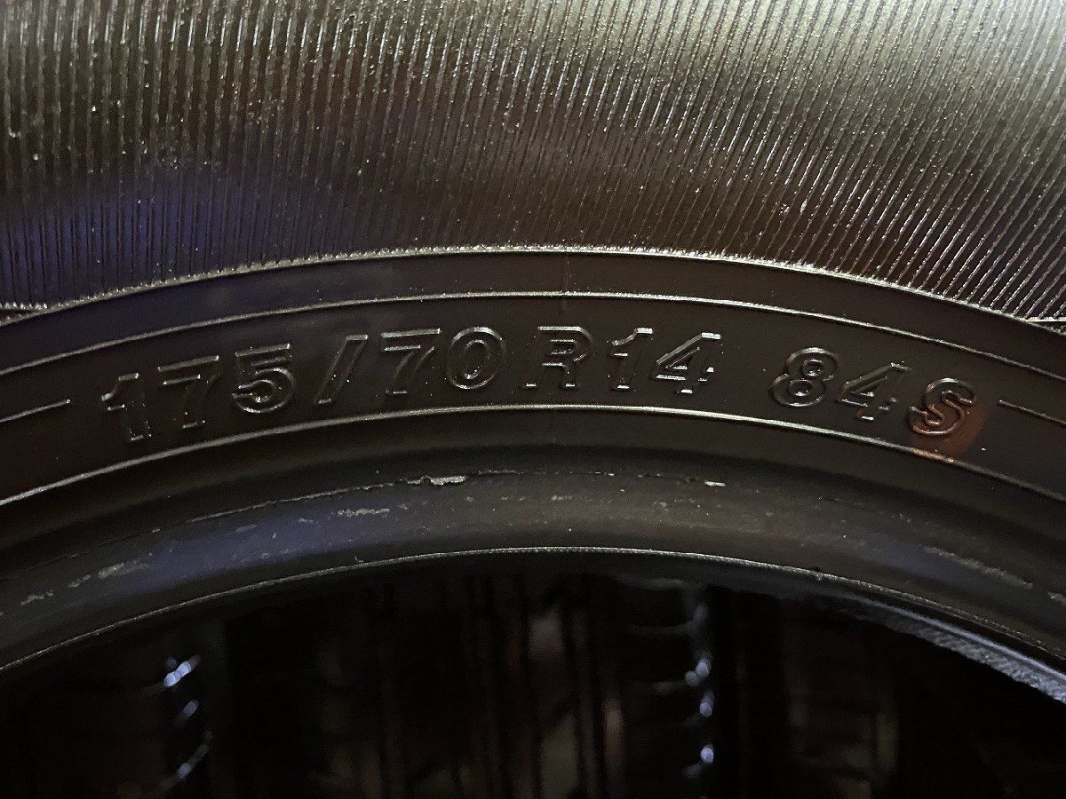 YOKOHAMA BluEarth 175/70R14 14インチ 夏タイヤ 4本 18年製 バリ溝 ポルテ ヤリス シエンタ フィット ヴィッツ等　(MTC347) クレジットカード QR決済可能 YOKOHAMA BluEarth 175/70R14 14インチ 夏タイヤ 4本 18年製 バリ溝