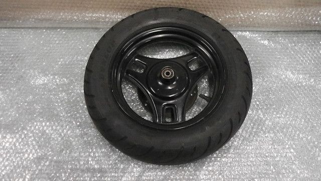 アドレスV125S LTD　CF4MA の フロントホイール　タイヤ付 *1682573561　中古