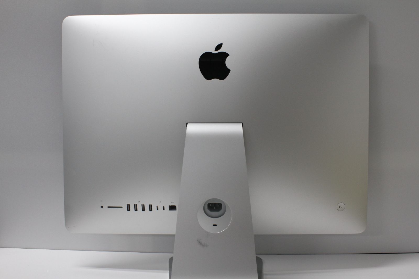 iMac（Retina 4K,21.5インチ,2017）HDD1TB/8GB〈MNDY2J/A〉④