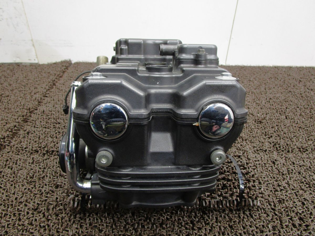 シリンダーヘッド A5979