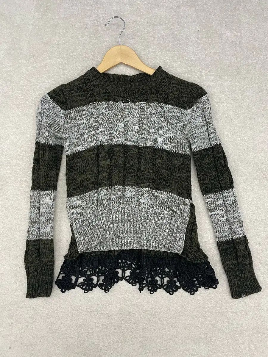 アレクサンダーマックイーン ニット Alexander McQUEEN Alexander McQueen - 正規 アレキサンダーマックイーン スカル