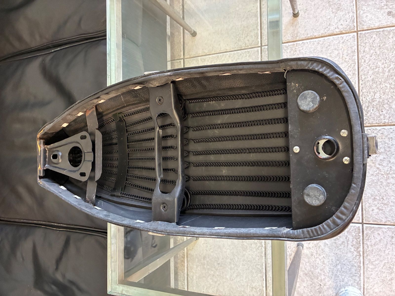 ベスパP用のノーマルロングシート BRIGHTFACE_UK