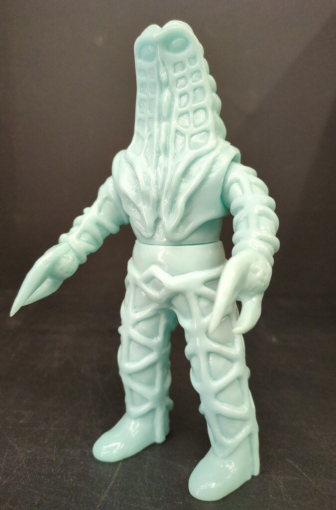 M1号 M1号ウルトラシリーズ マルサン復刻ミドルサイズゴドラ星人/水色