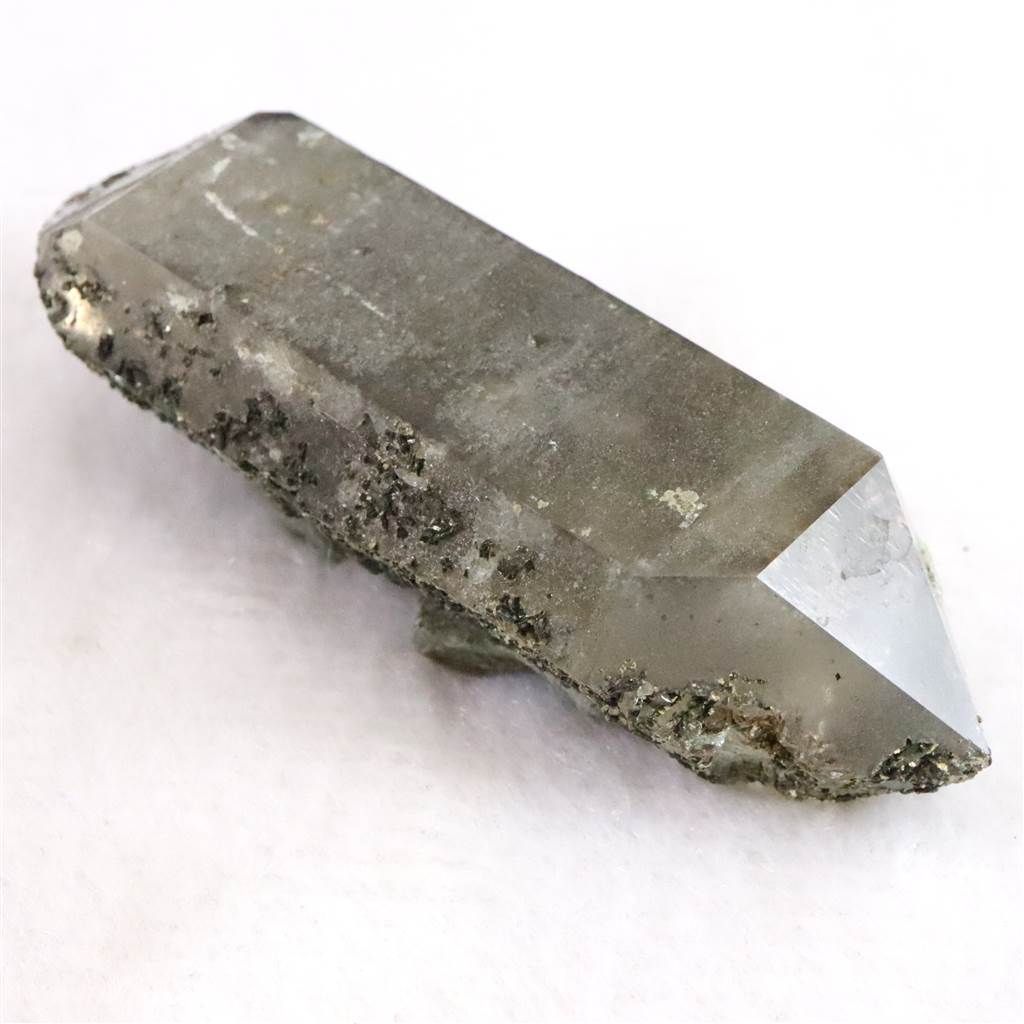 週末値下げ　ロシア　ウラル産　スモーキークォーツ ロシア ウラル産 スモーキークォーツ with クローライト DT 42.4