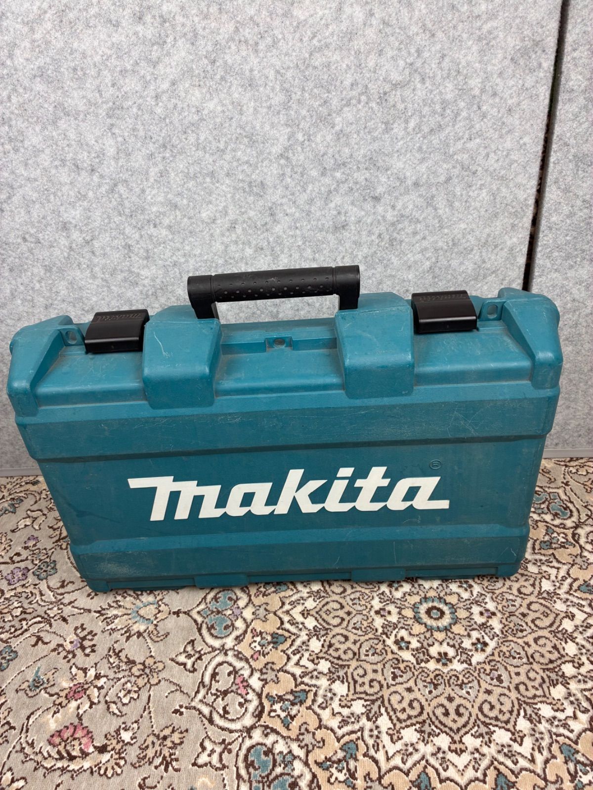 makitaマキタ充電式タッカー