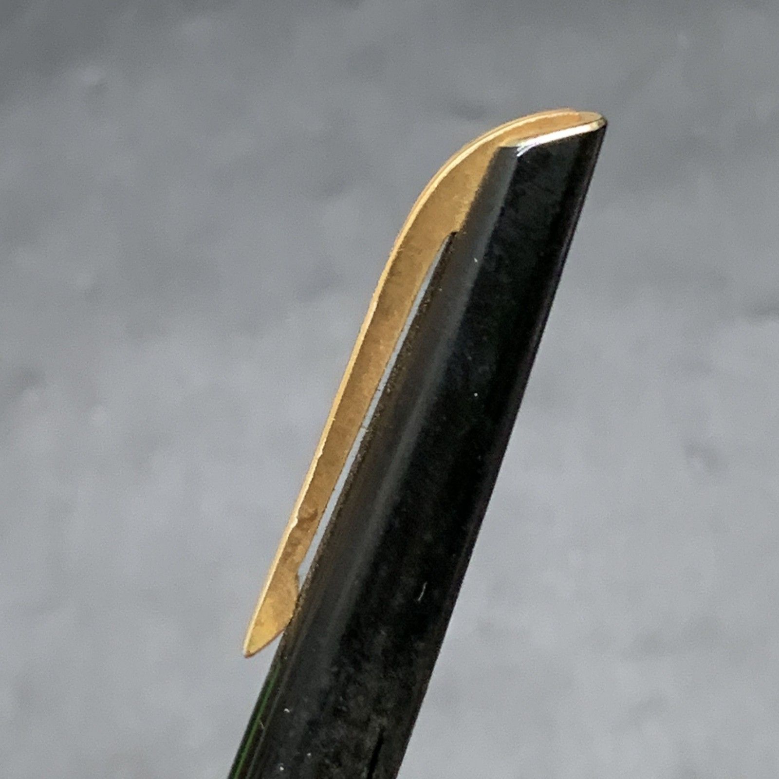 L381 プラチナ万年筆 P-300 ペン先18K 18金 細字 ブラック 筆記未 PLATINUM ネーム刻印あり ATMAENTERPRISE_COM