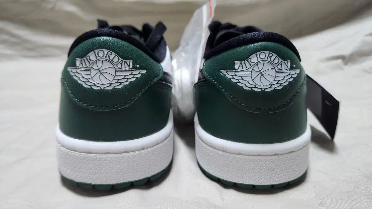 ジョーダン 1 ロー ゴルフ ノーブル グリーン 250mm