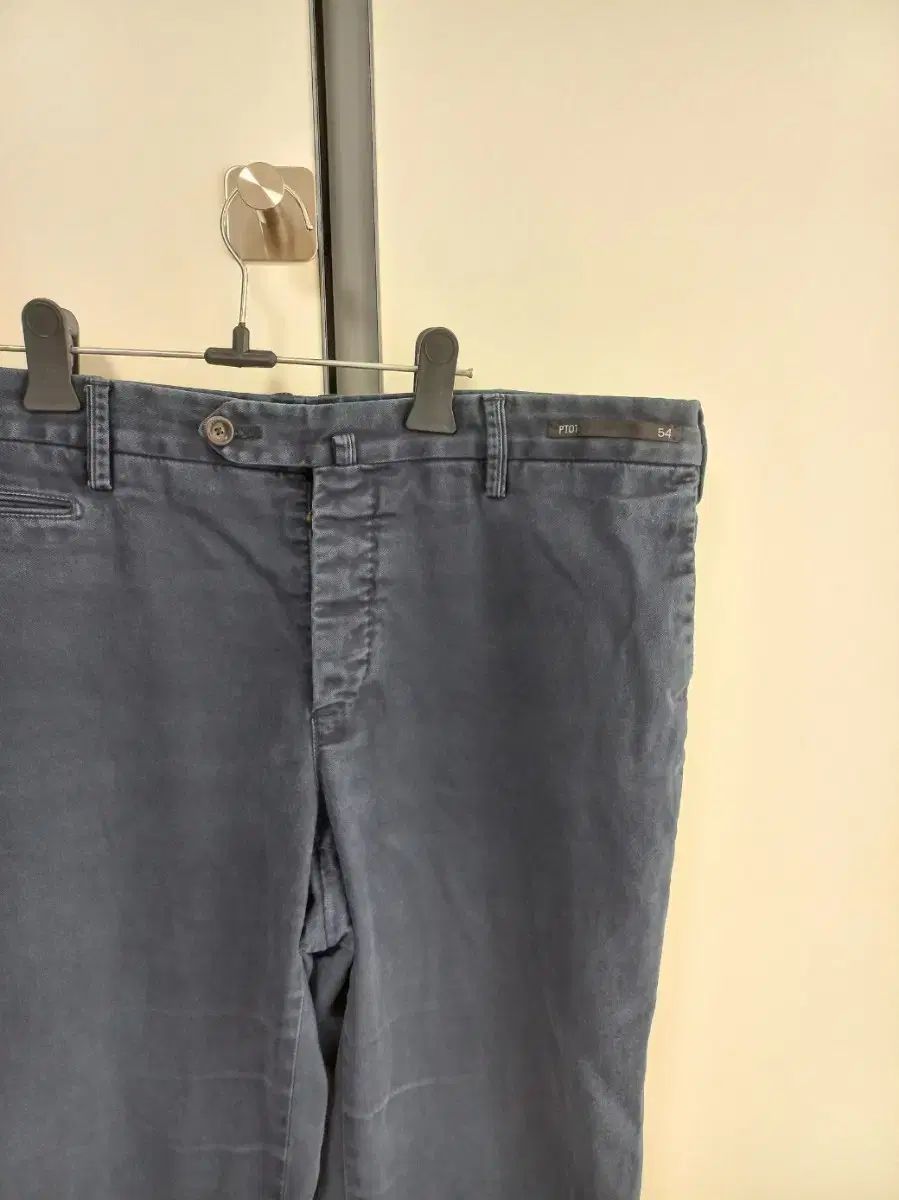 33 34 pt01 チノパンツ