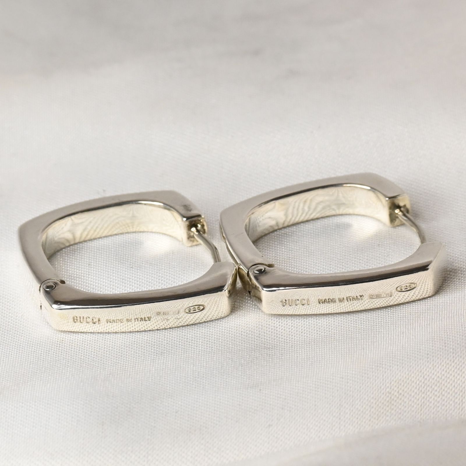 GUCCI フープピアス Ag925 GUCCI グッチ フープピアス インターロッキングG Ag925 シルバー