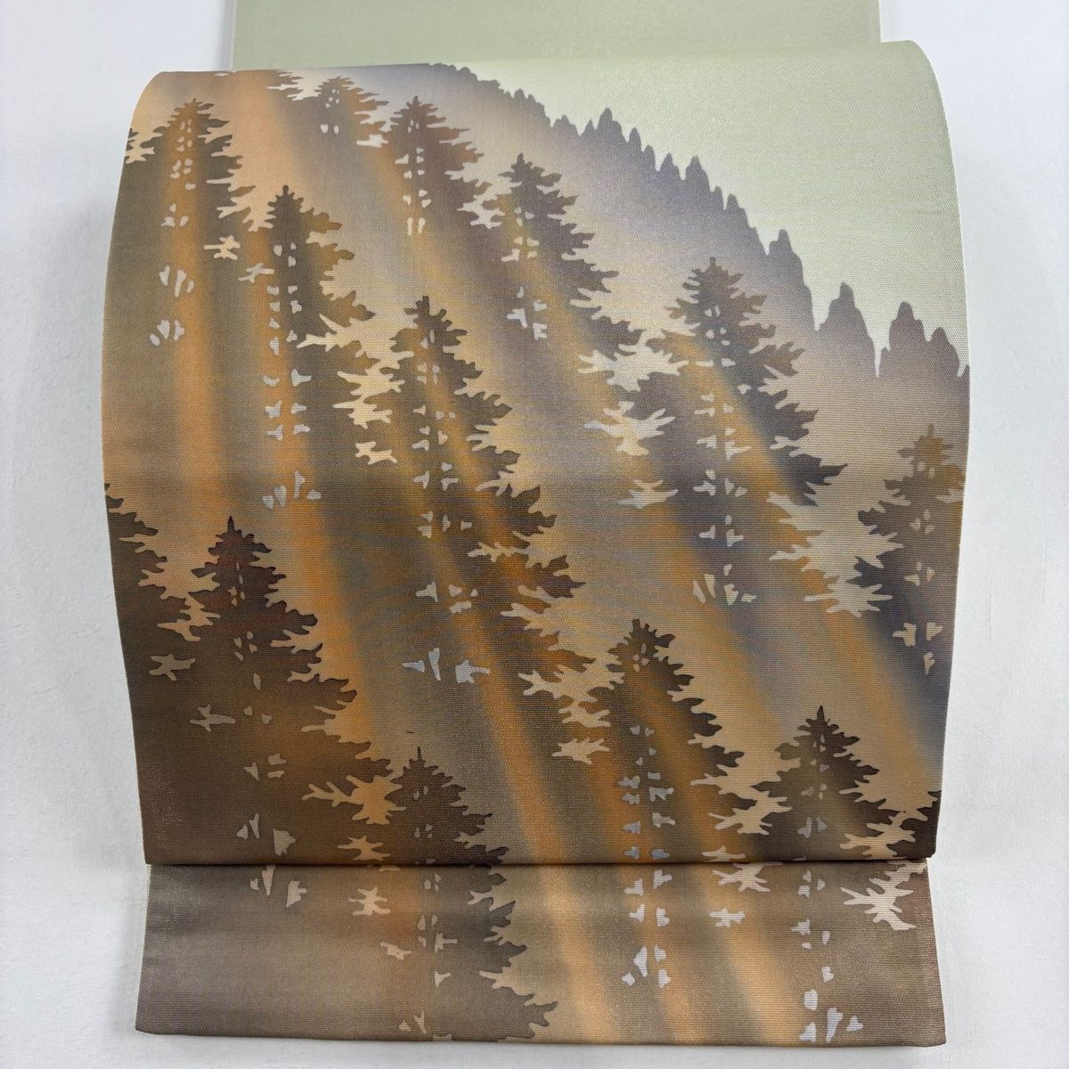 袋帯 秀品 証紙 樹木 銀糸 薄緑 お太鼓柄 正絹