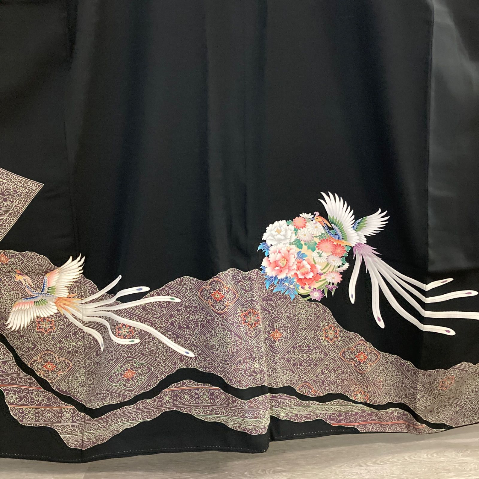 ★ 着物リメイク/黒留め袖/正絹/ショートジャケット/一品もの!! ★ 黒留袖 正絹 中古品 着物生地 リメイク用 HAA1050 4K420 - メルカリ