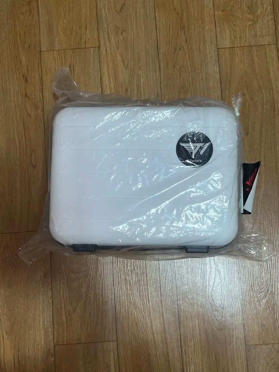 未使用NATURE TONES THE SIDE UP BOX 未使用 NATURE TONES THE SIDE UP BOX