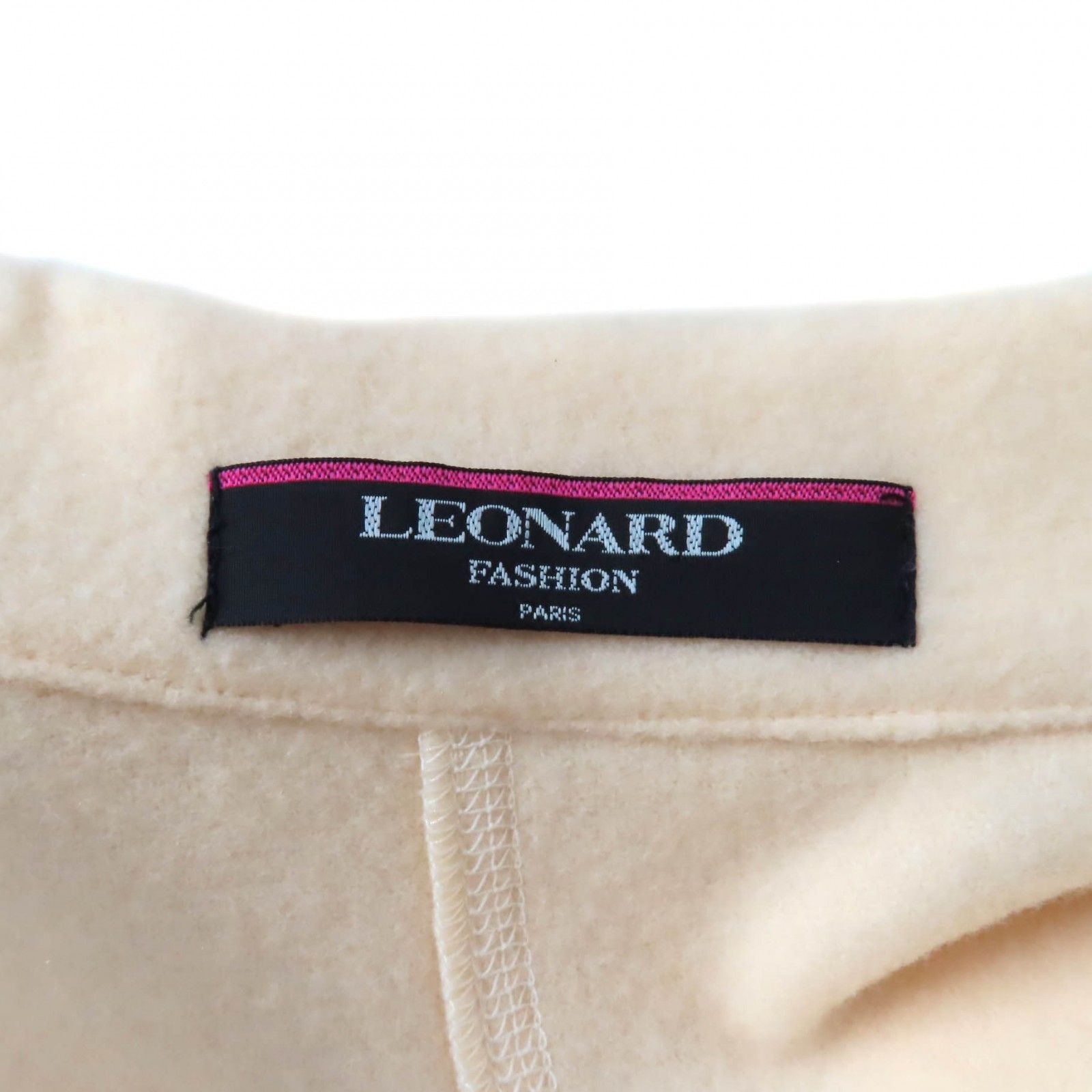 極美品☆LEONARD FASHION レオナール ファッション ロゴボタン付  