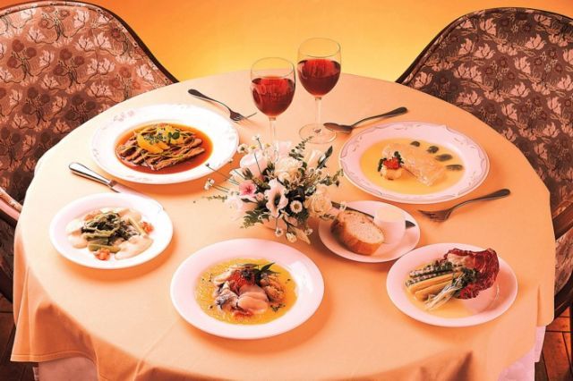 高年式】大阪送料無料☆3か月保障付き☆ドラム式洗濯機☆アクア