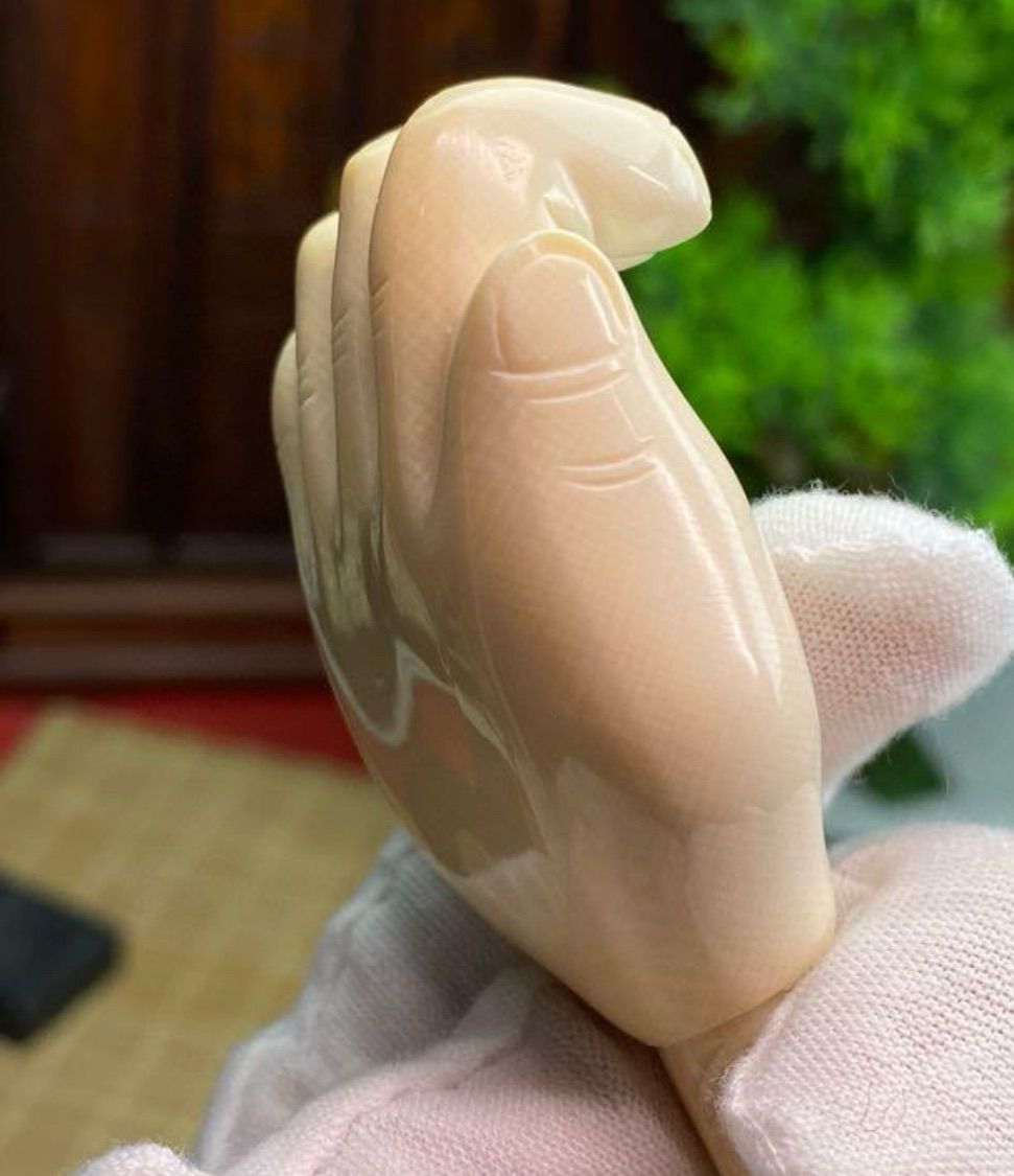 天然マンモス牙美しい手作り彫刻　2孫の手　痒み搔き棒 天然マンモス牙美しい手作り彫刻 2孫の手 痒み搔き棒