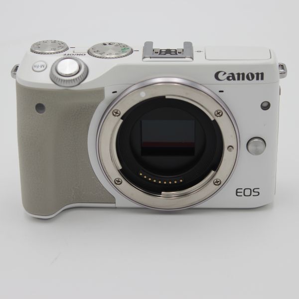 □極美品□ CANON ミラーレス一眼カメラ EOS M3 ボディ(ホワイト