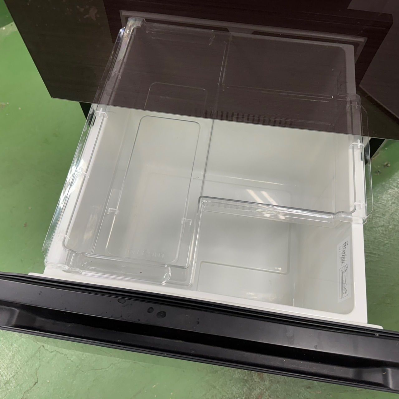 ガラスパネル ブラウンカラー