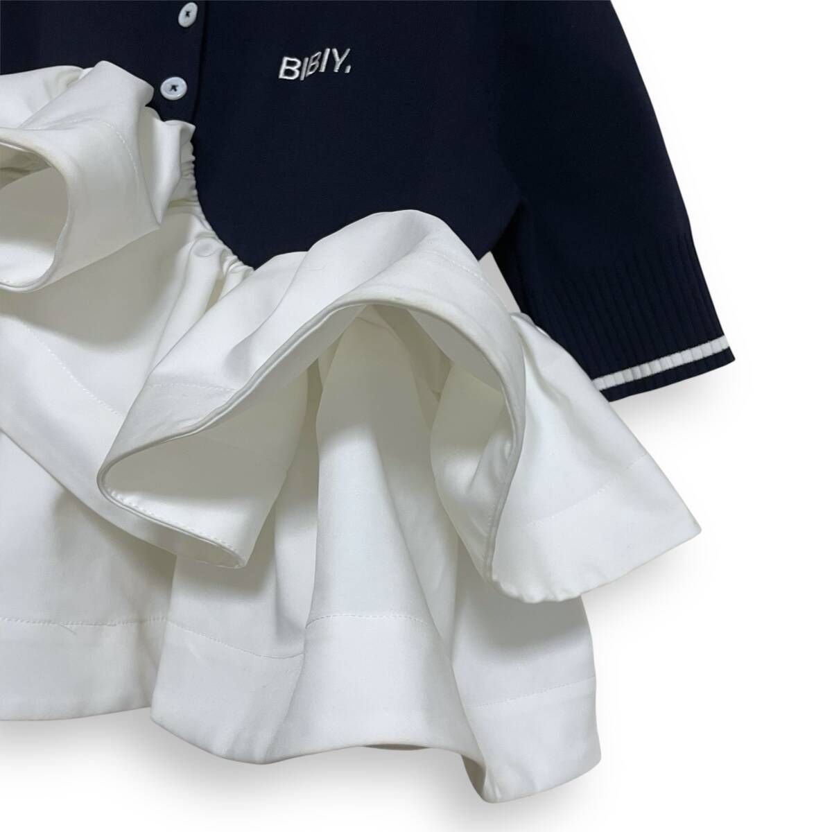 内タグ有り Bibiy. ROSIEPEPURAMUTOP ビビィ ペプラム トップ 半袖