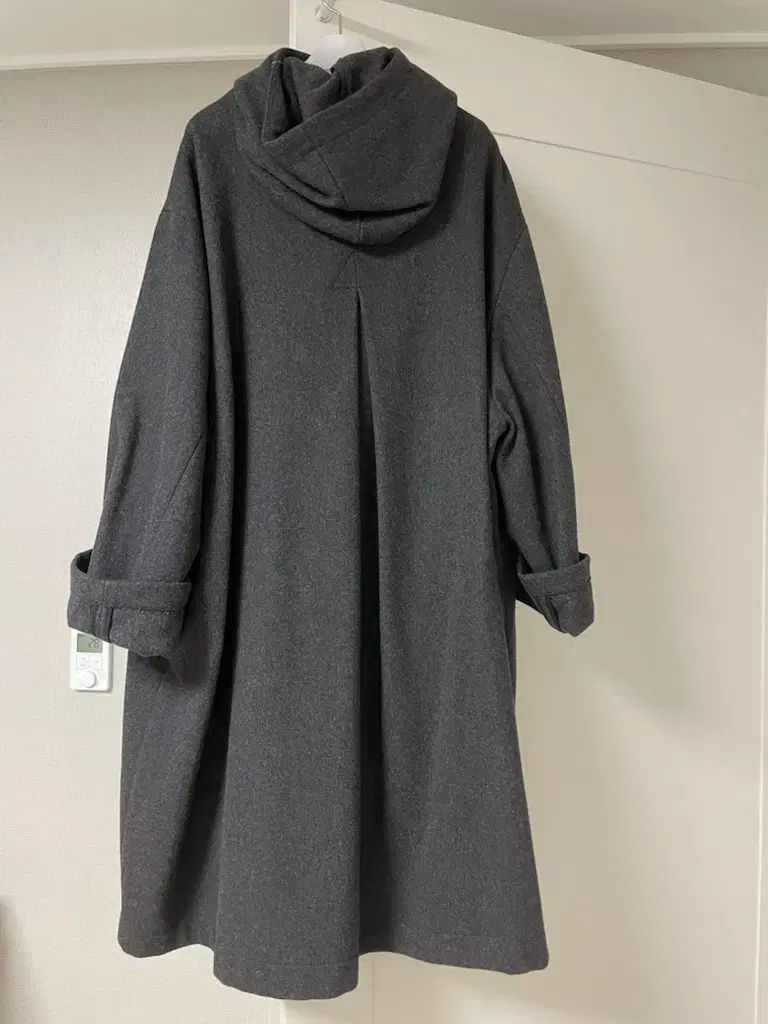 アーバニック フーディー