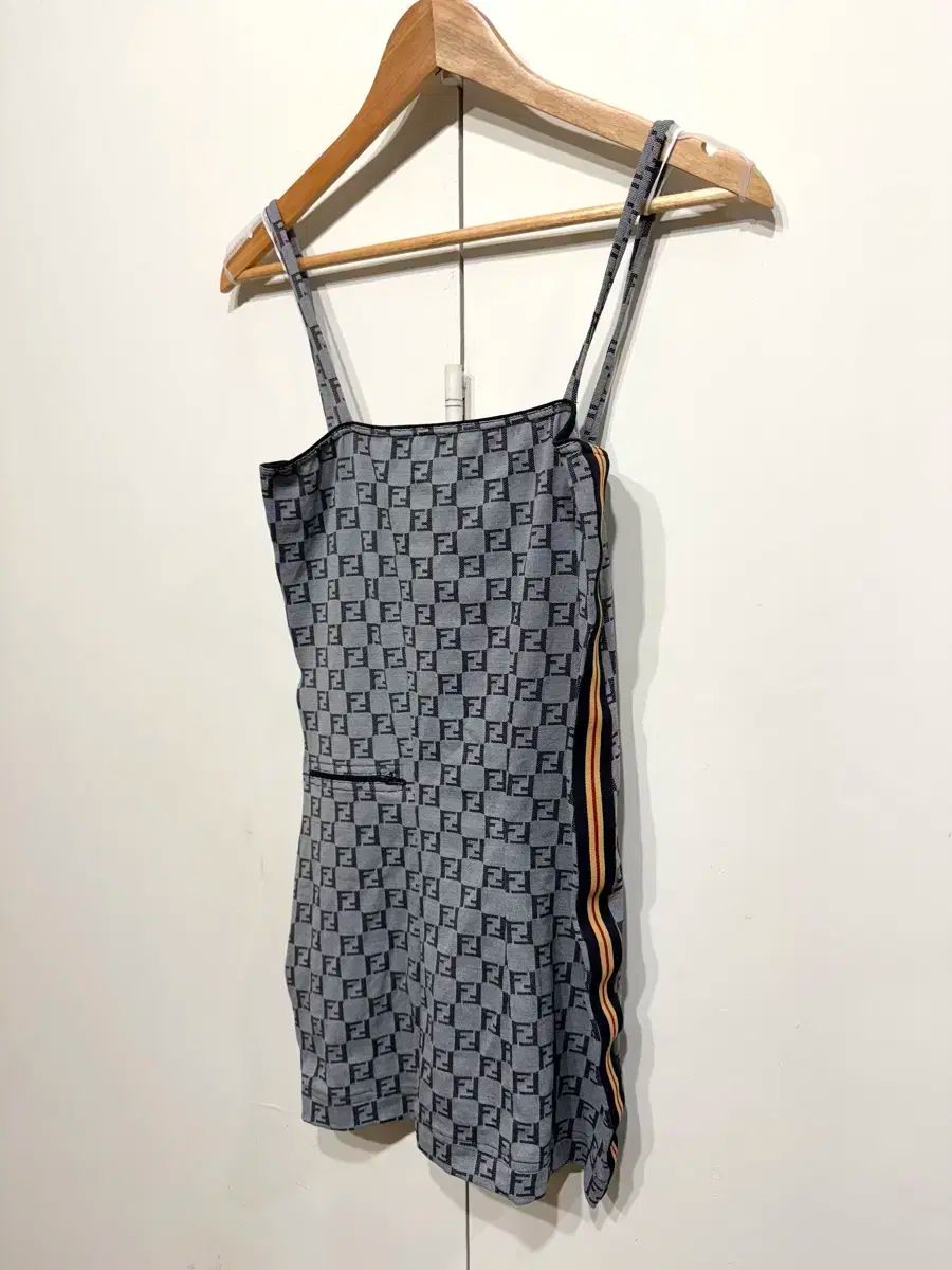 美品】FENDI ズッカ ズッキーノ トレンチ コート 総柄 40イタリア製