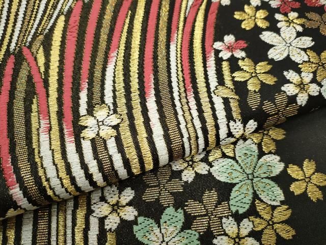 正絹袋帯　振袖用　桜重ね柄　六通　逸品 楽天市場】袋帯 振袖用 正絹 桜紋様 黒x紫金 金糸銀糸 ラメ糸 六