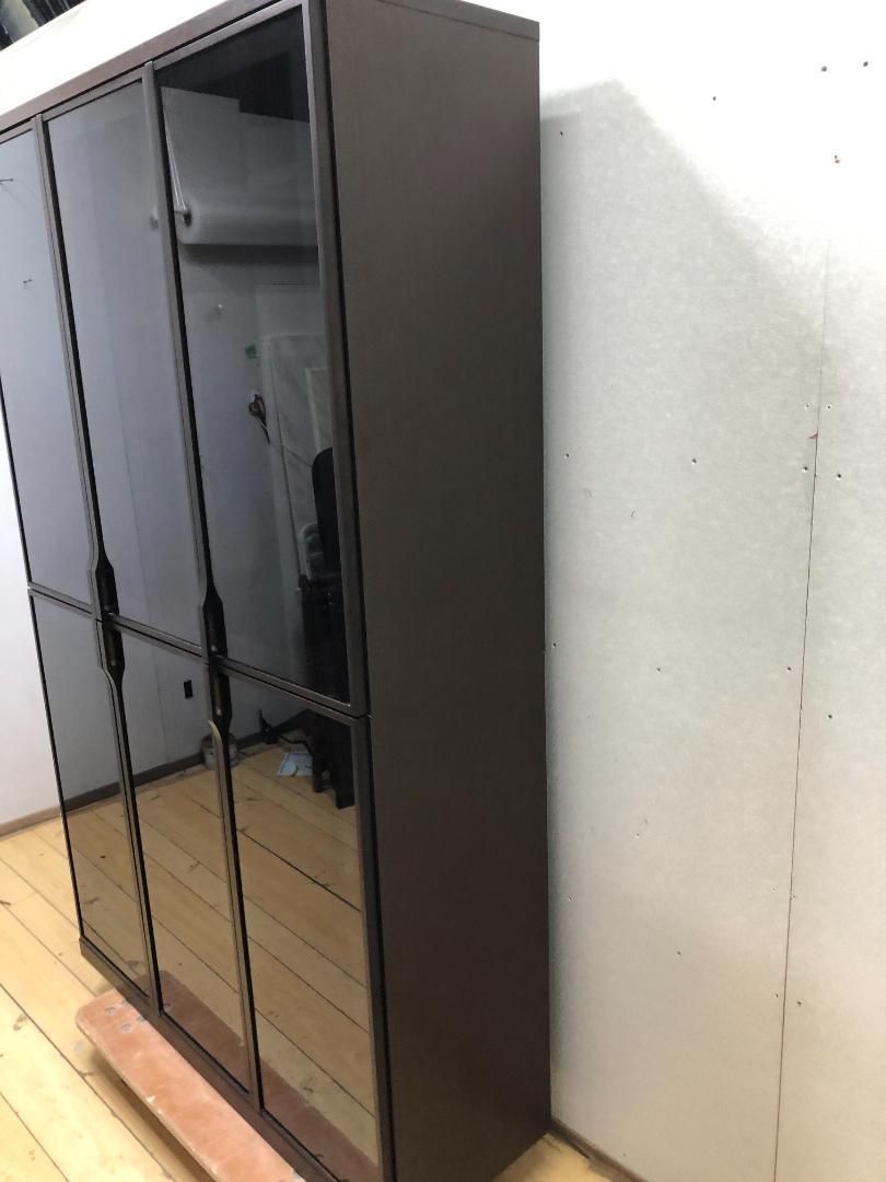 フリーボード ガラス扉