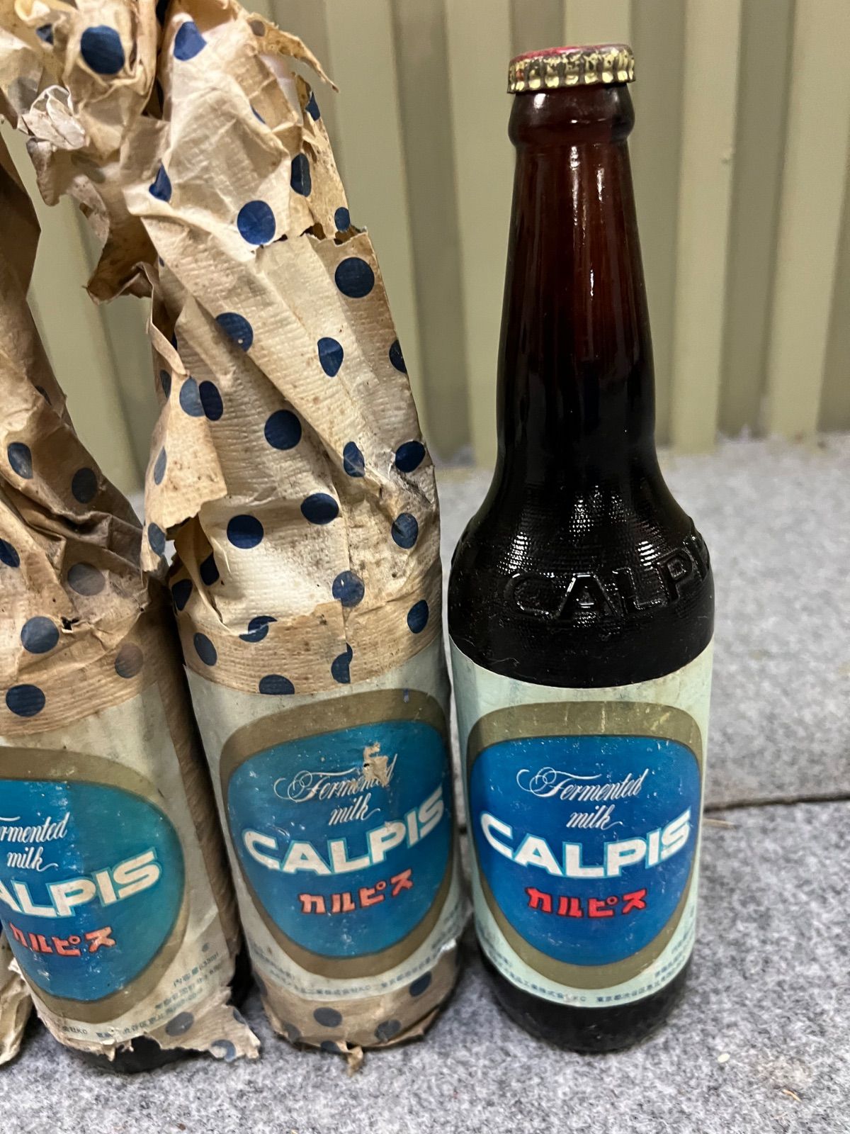 ⭐︎ 昭和 レトロ カルピス 6本 2種 未開封 原液 古瓶 まとめ - メルカリ