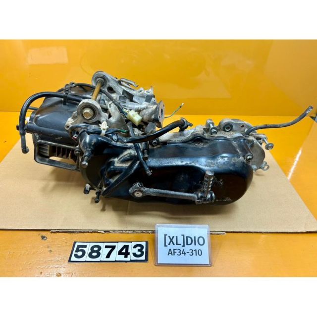 部品取り　ホンダ　DIO ホンダ AF34E エンジン