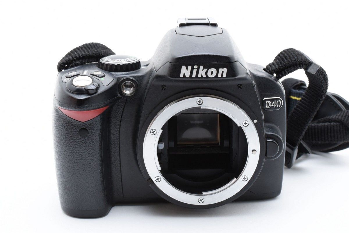 Nikon D40
