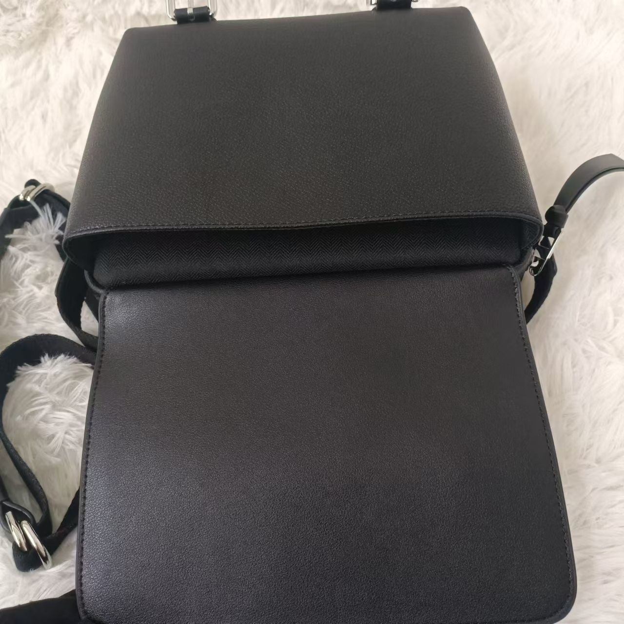 ✨ 新品未使用 ✨LOEWE ロエベ メンズ ボディバッグ ショルダーバック  