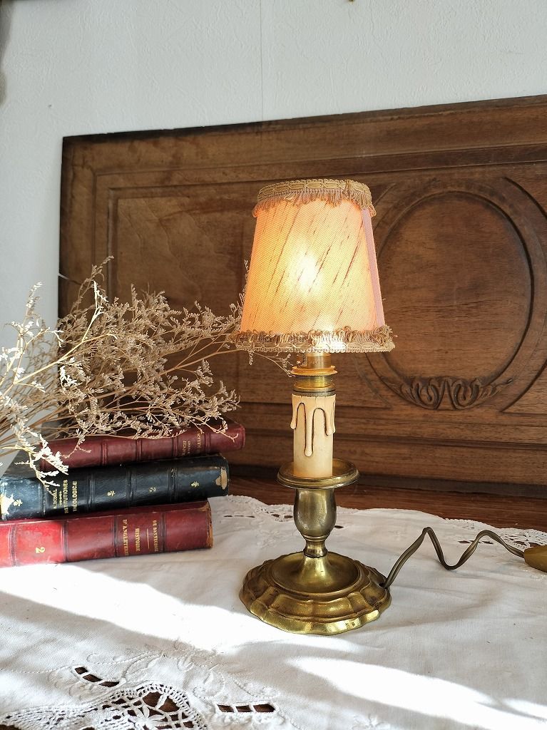 フランス アンティーク 卓上ランプ シェード つき シェード付き 照明 ライト WWW_OLIVIERBERNSTEIN_COM