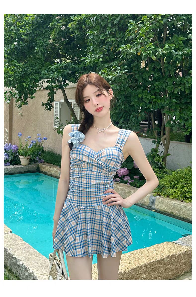 新品未使用　リズリサ　水着　チェック柄　レア　希少 水着 レディース ワンピース 吊り帯 チェック柄 レトロ 小清新