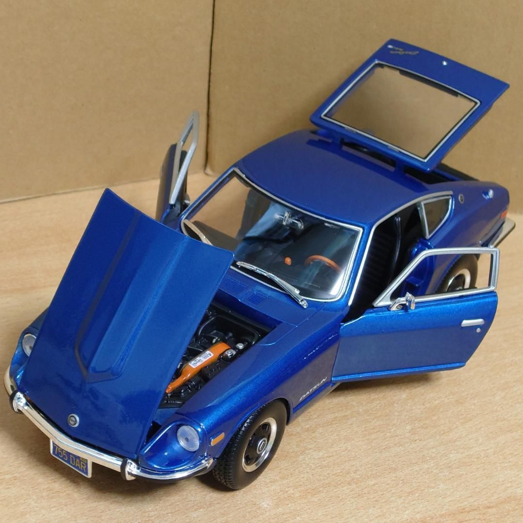 1/18 日産（ダットサン）フェアレディ240Z 1971 メタリックブルー