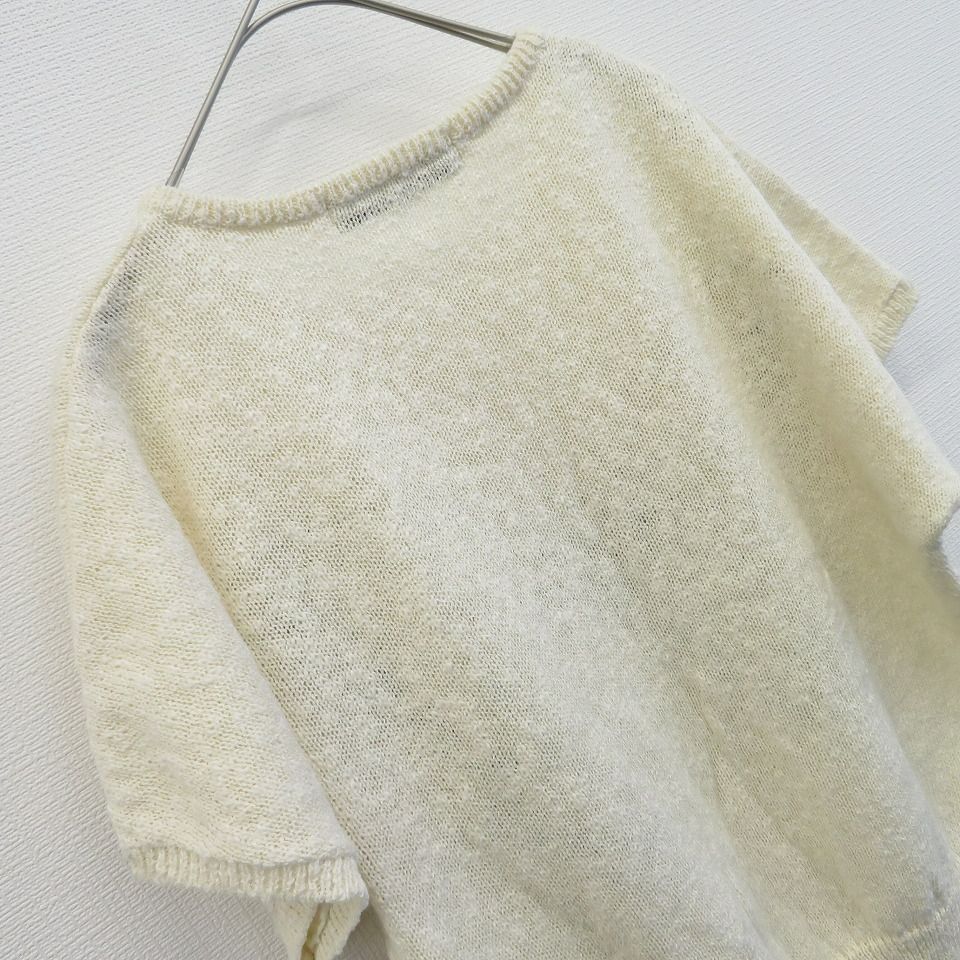 【新品】未使用 ハナエモリ HANAE MORI 半袖ニット サマーニット M ハナエモリ HANAEMORI サマーニット カットソー 半袖 蝶 パッチ