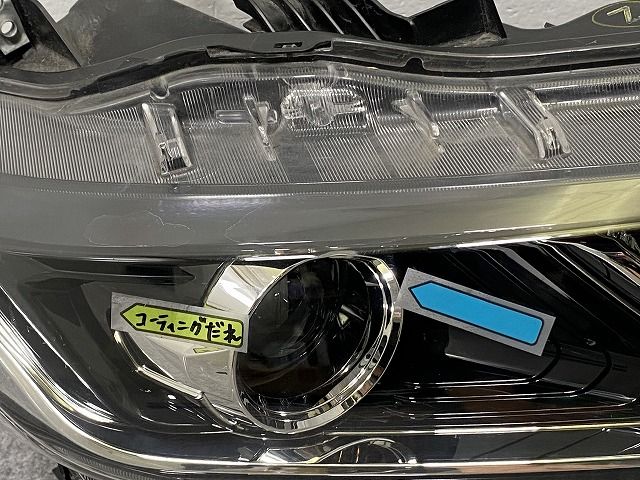 7F1 C27 セレナ 後期 純正LEDヘッドライト 右 C27セレナ 後期 純正LED 