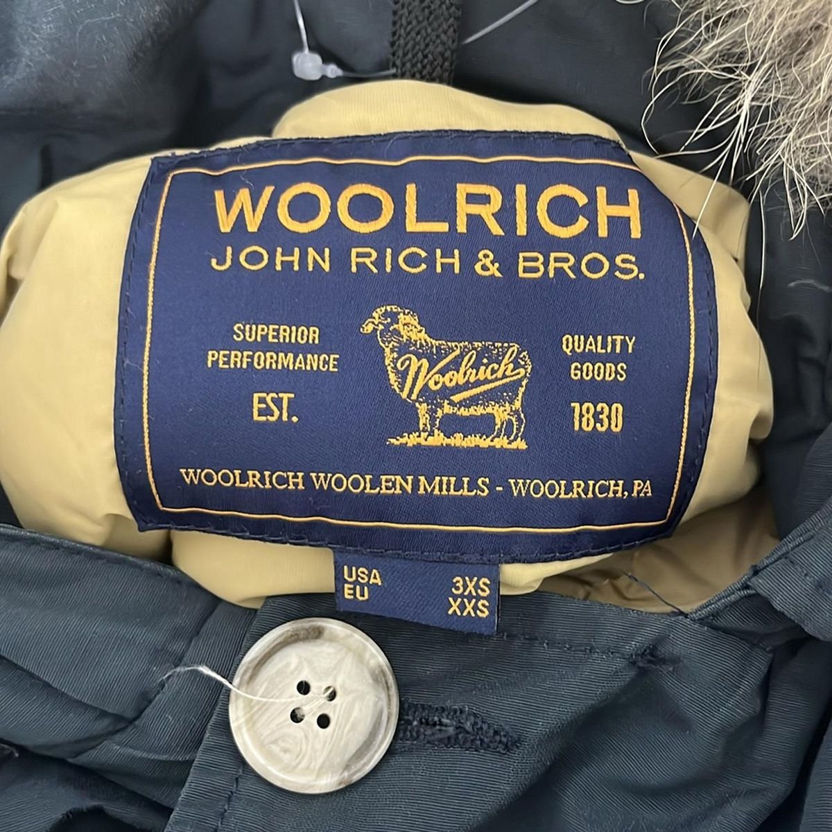 美品 WOOLRICH ダウンコート コヨーテファー ネイビー Sサイズ WOOLRICH(ウールリッチ) ダウンコート サイズ3XS メンズ