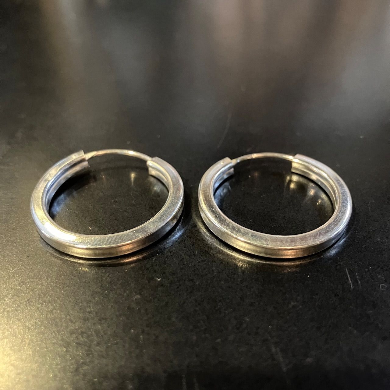 SILVER925 SIMPLE HOOP EARRINGS /シルバー/ピアス SILVER925 SIMPLE HOOP EARRINGS/シルバー/ピアス - メルカリ