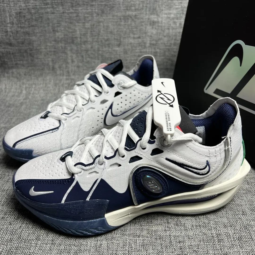 NIKE AIR ZOOM G.T. CUT 3  