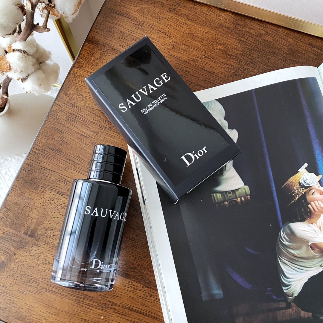 Christian Dior クリスチャンディオール ソヴァージュ