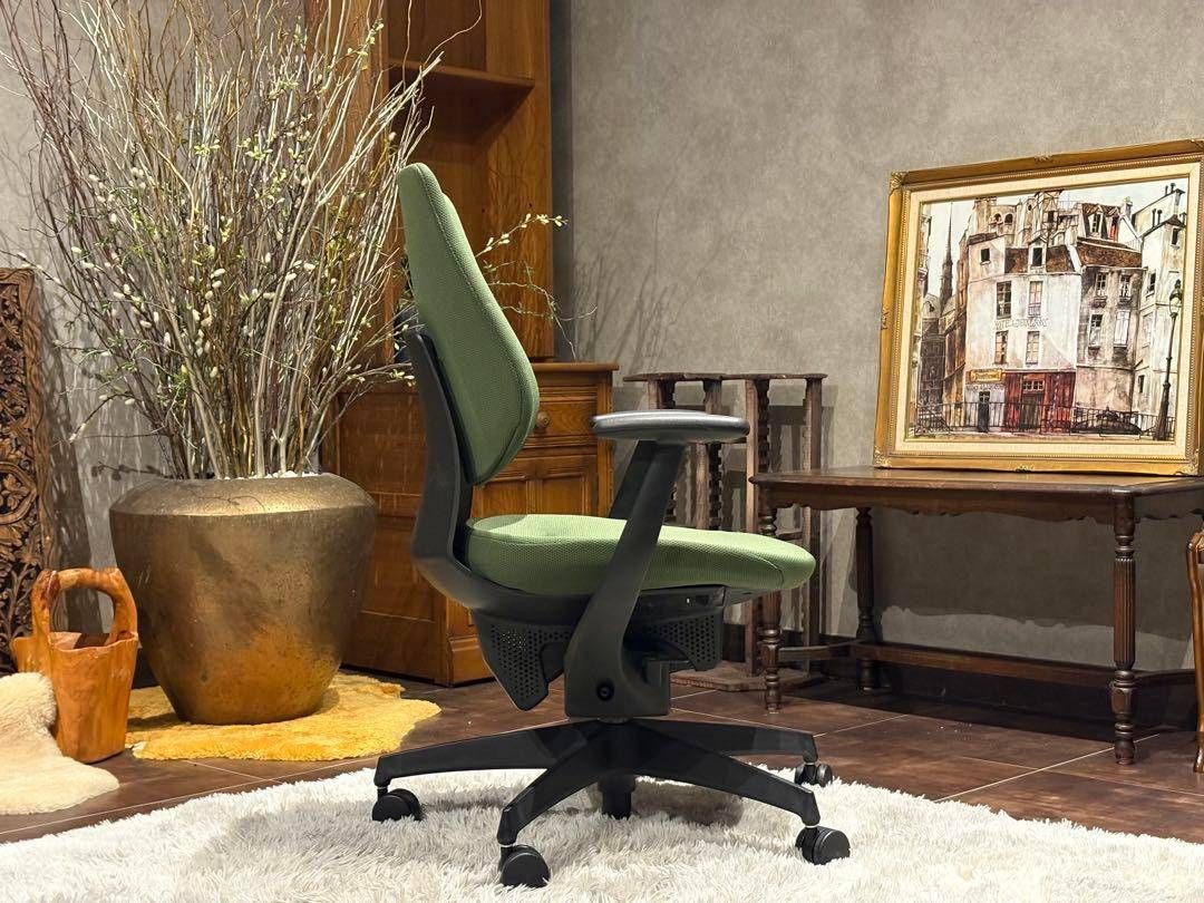 ①KOKUYO コクヨ デスクチェア オフィスチェア イングチェア H