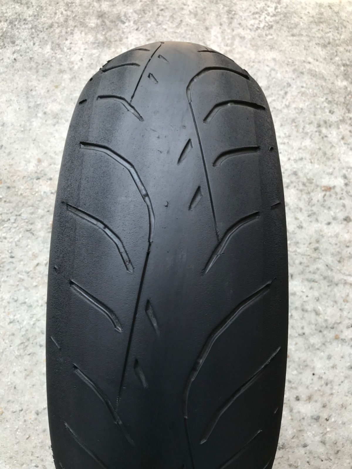 DL RS-4 190/55ZR17 TL ロードスマート4 リアタイヤ ダンロップ スポーツマックス ロードスマート4 GT 190/55ZR17