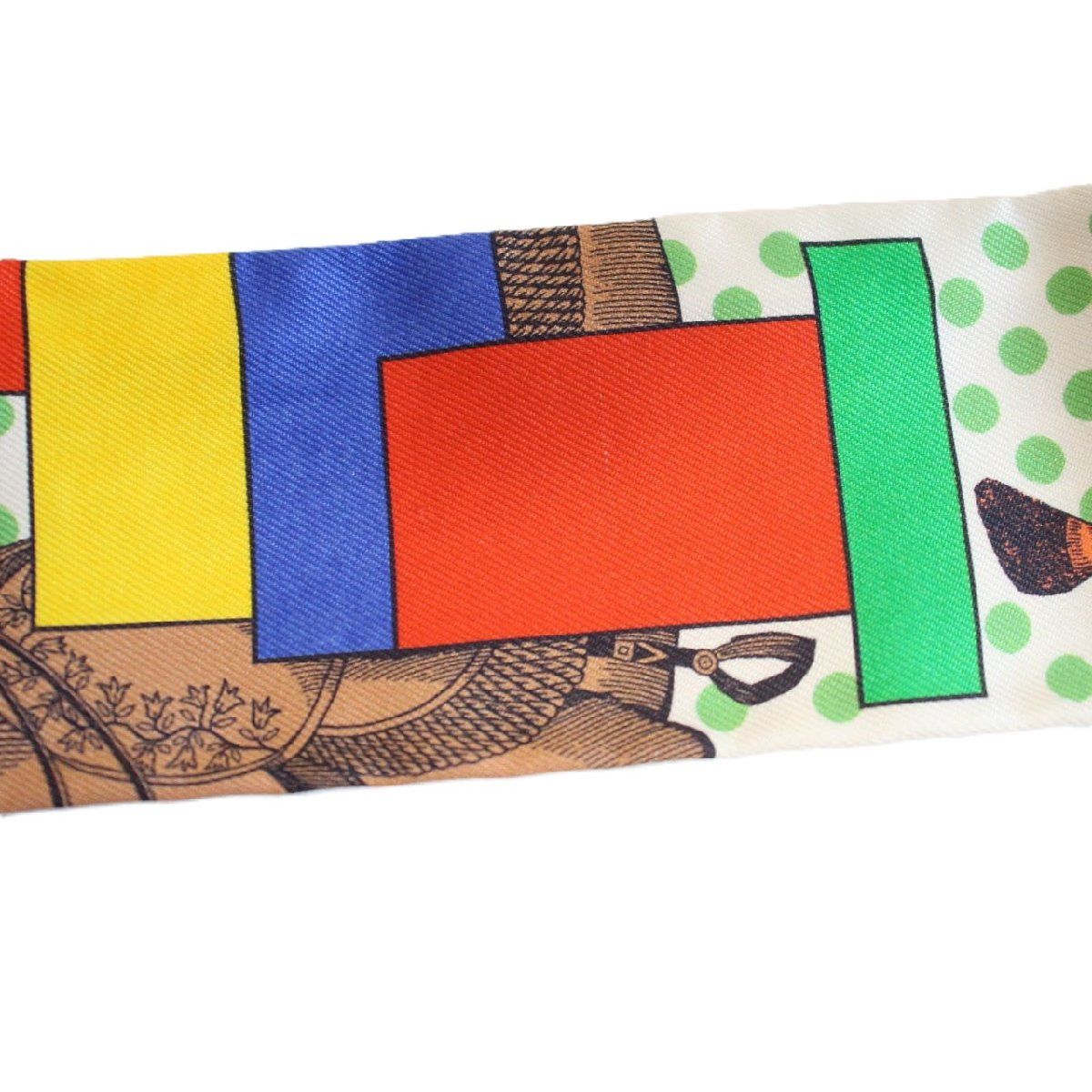 HERMES エルメス ツイリー カヴァリエ・アン・フォルム シルク100