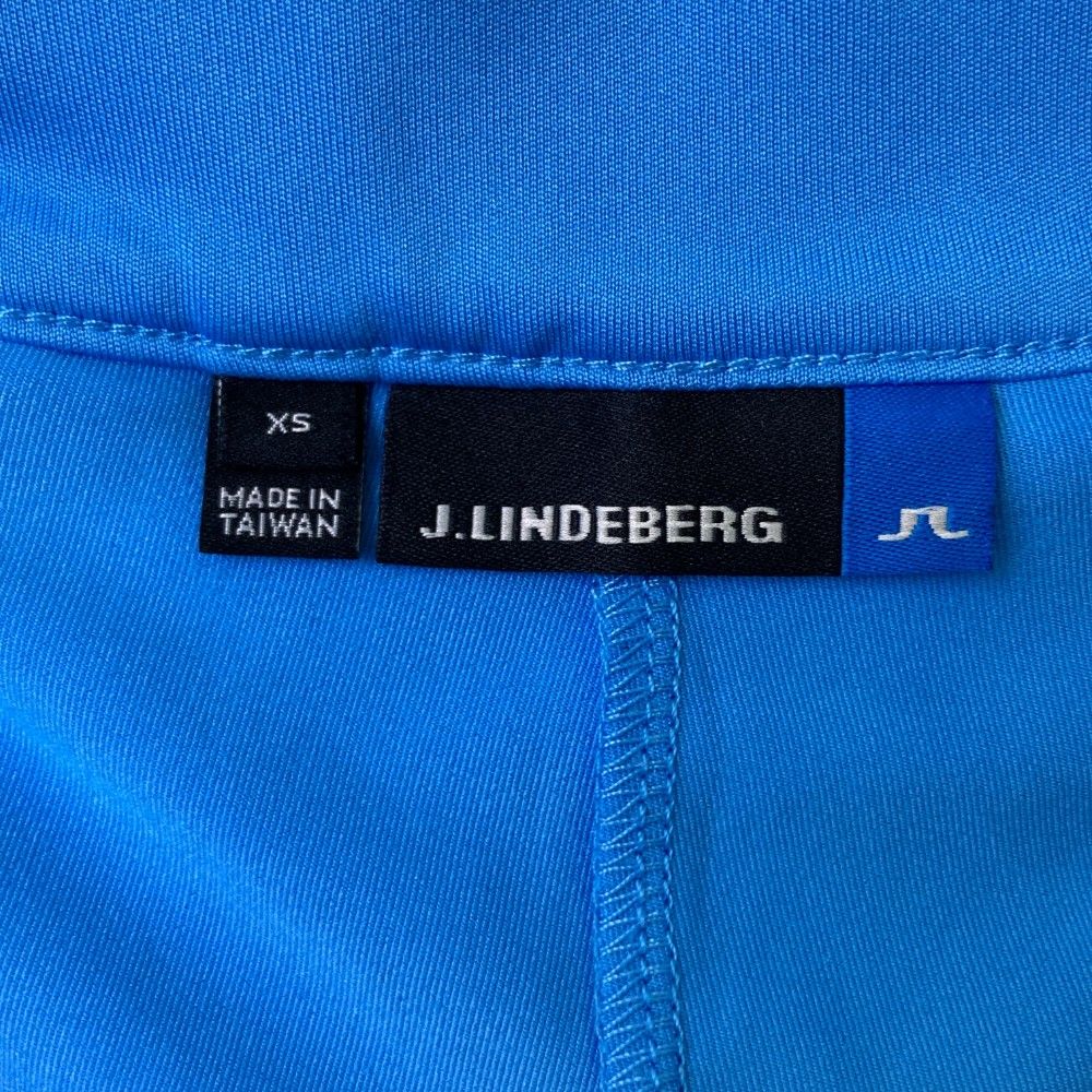 サイズ：XS J.LINDEBERG ジェイリンドバーグ インナー付 スカート
