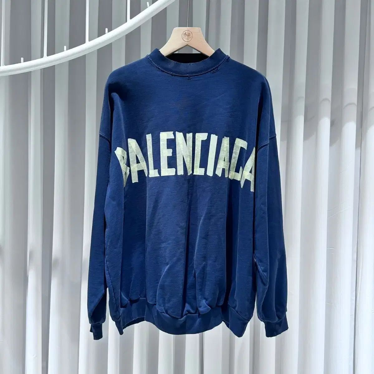 BALENCIAGA(バレンシアガ) テープ ロゴ コットン スウェット シャツ 