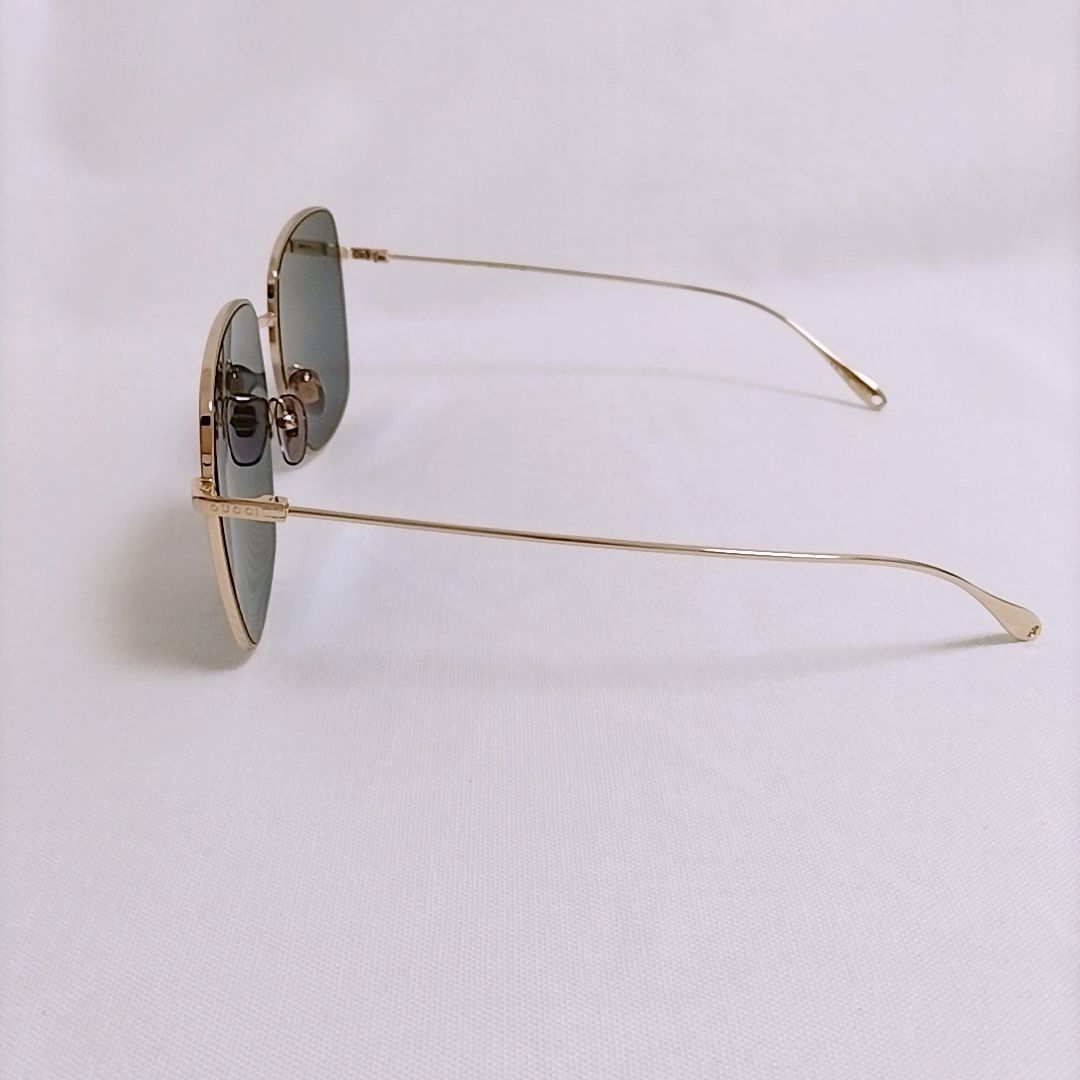 【送料,関税込】GUCCI サングラス GG1031S チャーム付き 新品未使用】GUCCI サングラス チャーム付き GG1031S グッチ