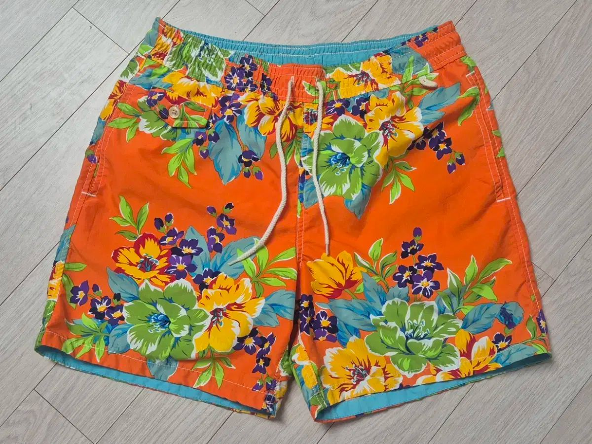 ポロ水着 ポロ 水着 スイムショーツ 半ズボン プール 水着 男 モデル